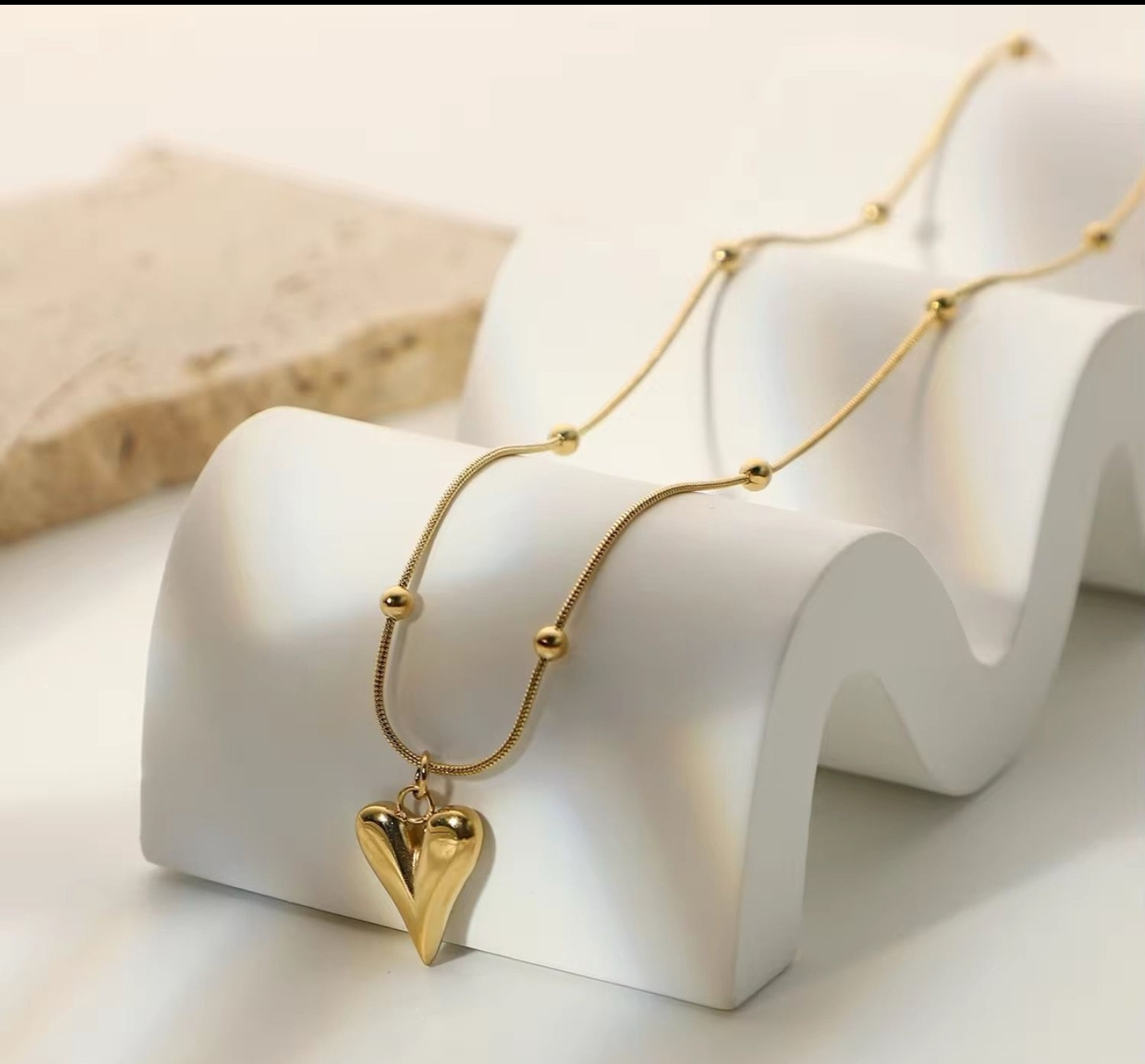 Elegant Heart Pendant